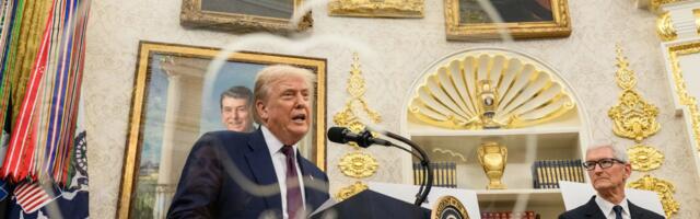 Apple CEO Tim Cook: 'I'm Not a Political Person'