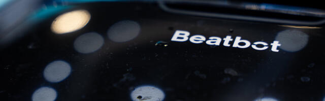 Looking for a completely automated pool cleaning experience? Get the AI-powered Beatbot AquaSense 2 Ultra