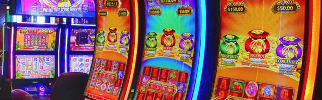 NSW failing on poker machines harm reduction, audit report reveals