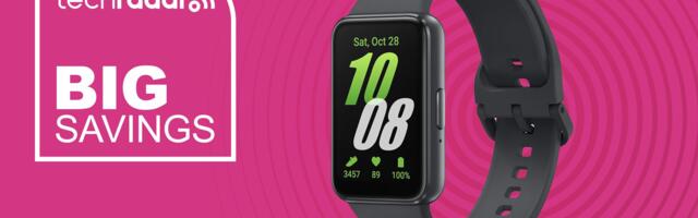 Grab the four-star Samsung Galaxy Fit3 for under £35 at Amazon