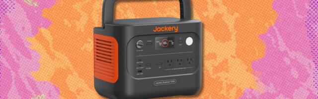 The Jackery Explorer 1000 v2 power station is under $450 at Amazon — act fast to save $370