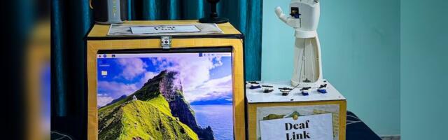 Raspberry Pi Translates Speech to Sign Language with Robotic Hand
