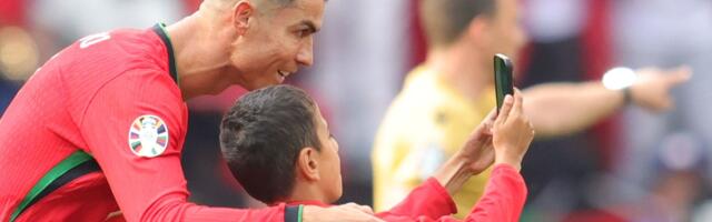 How to watch the World Cup on your phone: The ultimate mobile fan guide