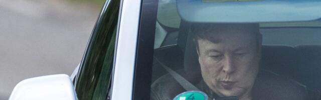 Tesla just made an 'unusual' move, and it could mean a rough end to the year