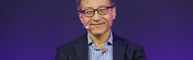 Alibaba's cofounder Joe Tsai shares 2 traits good employees should have