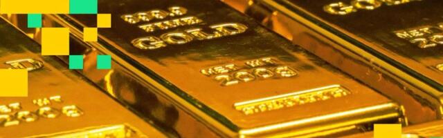 Bitcoin stalls as risk-off mood lifts gold, altcoins diverge: Crypto Markets Today