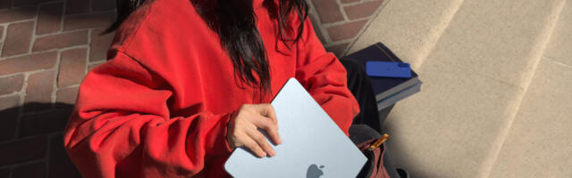 The Apple MacBook Air M4 drops to new record-low prices in both sizes!