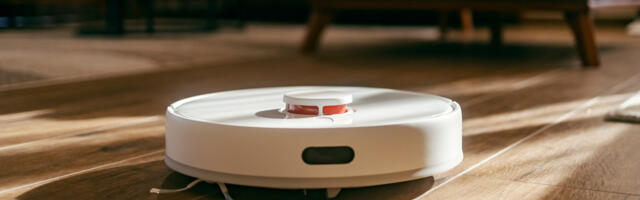 How Clean Can A Robot Vacuum Really Get Your Home? Here's What Users Say