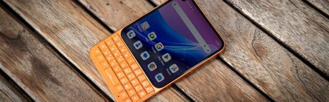 Unihertz Titan 2 Elite review: This 5G business phone with a BlackBerry-style keyboard made my mobile work feel faster