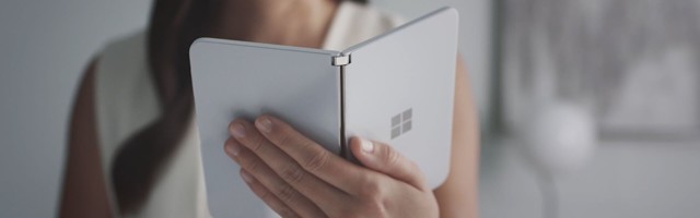 Microsoft Surface Duo’s Price Just Got Cut in Half