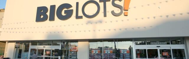 Big Lots reaches deal to keep hundreds of US stores open