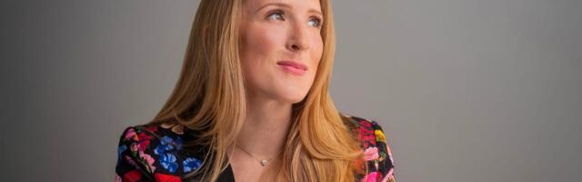 I worked as a Google recruiter for almost a decade and now coach job seekers. Here are 4 ways to become a rare end-of-year hire.