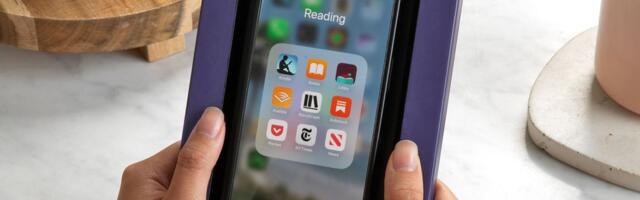 This $50 case turns your phone into an e-reader minus the benefits of an e-reader