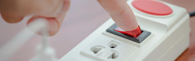 Can You Plug A Power Strip Into A Smart Plug?