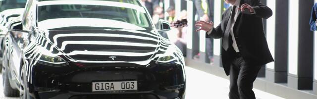 Decoding Tesla’s New “Fully Autonomous” Car Video—and What It Isn’t Telling You