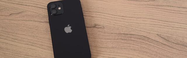 I Always Keep My Phone Face Down on the Table. Here's Why