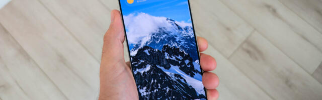 Wallpaper Wednesday: More great phone wallpapers for all to share (August 20)