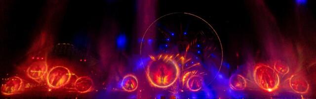 Disneyland Resort will let you have a say in its night-time spectacular, but you’ll need an iPhone or Android to do it