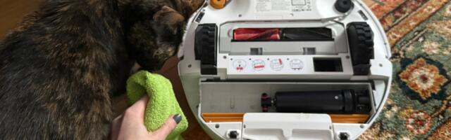 Why does my robot vacuum suck now? Well, whens the last time you cleaned it?