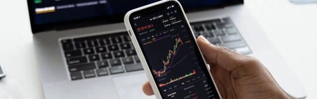 Gen Z investors are regularly turning to AI for advice — and that could soon be a huge problem
