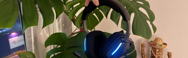 Corsair’s new Void v2 MAX Wireless takes one of the best mid-range gaming headsets and makes it even better