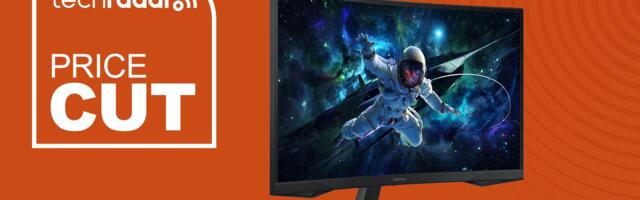 This Samsung 32-inch curved monitor just hit its lowest price ever — and I think it's one of the best QHD deals on Amazon right now