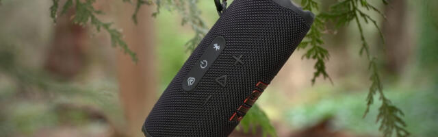 Need inspiration? Here are 7 last-minute gift ideas under $100 for techies