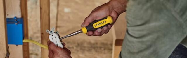 The Cheap Stanley Multi-Bit Screwdriver That's Great For Everyday Use