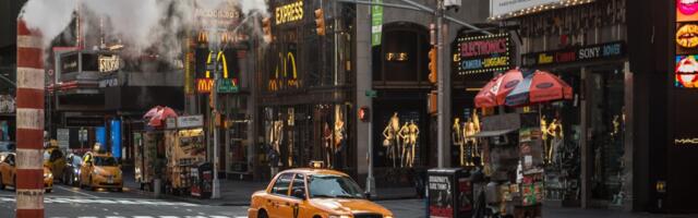 U.S. Travel Industry Forced to Replace Chinese Tourist Spending