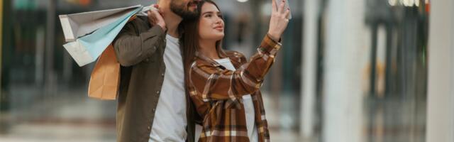 9 signs a person has a lot of money in the bank, even if they seem lower-middle-class