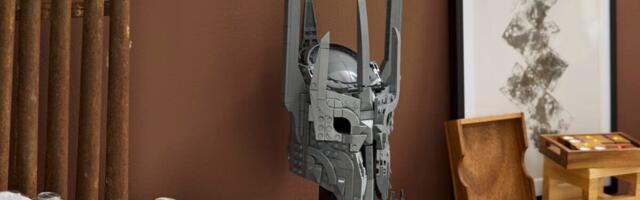 Lego’s New ‘Lord of the Rings’ Set Celebrates the Dark Lord Himself