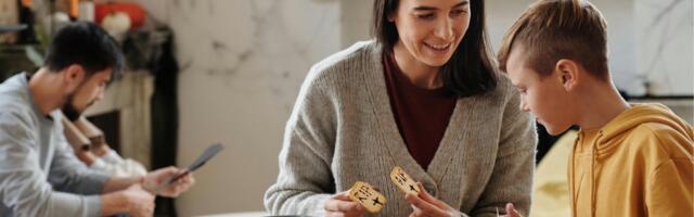 9 ways lower-middle-class families make holidays special without spending much that wealthy families could learn from