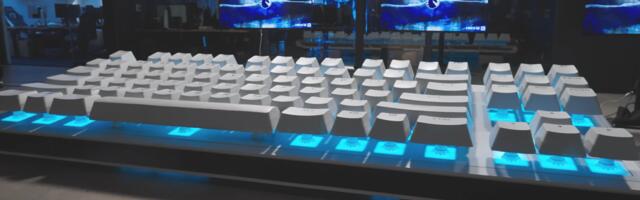 Alienware Builds a 16-foot-long Mechanical Keyboard, Uses It to Play DOTA 2
