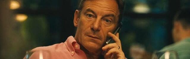 'White Lotus' star Jason Isaacs reflected on managing money 'immaturely.' A financial planner breaks down how to avoid doing the same.