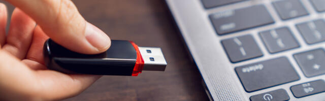 5 Ways To Keep Unauthorized Users Out Of Your USB Drive