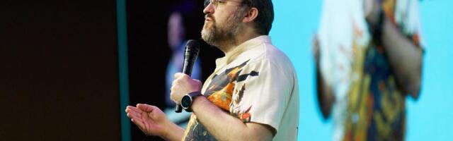 AI agents becoming more relevant than humans by 2035 has Big Tech 'terrified', says Hoskinson
