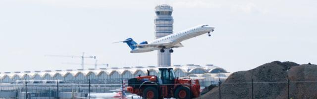United Airlines Warns Government Shutdown Could Hurt Bookings 