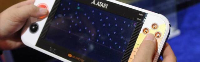 I played the Atari Gamestation Go and experienced its pure retro glory