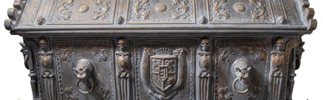 Move Over, Popcorn Bucket: Nosferatu‘s Sarcophagus Is Now a $20,000 Bed You Can Buy