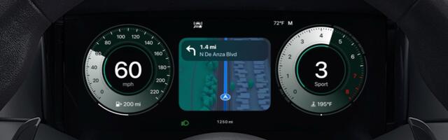 Apple’s New CarPlay ‘Ultra’ Won’t Fix the Biggest Problem of Phone-Connected Cars