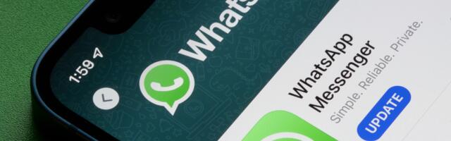 "Your messages may not stay as private as you think" – Privacy experts slam WhatsApp ads