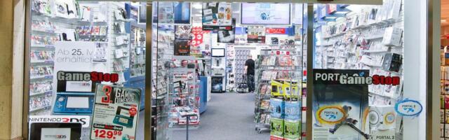 GameStop reportedly shuts hundreds of US stores as CEO strives for $35bn pay packet