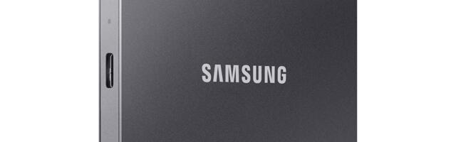 The Samsung T7 Portable SSD Is Still Sitting at Its Black Friday Price, Nearly Half Off