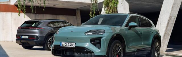 The Porsche Cayenne Finally Goes Electric, and It's the Most Powerful Porsche Ever