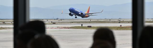 The White House may finally get airlines to pay you for hellish delays