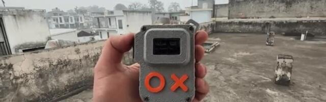 Monitor air quality on the go with the Raspberry Pi Pico 2