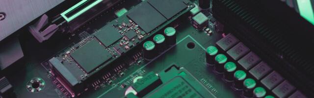 Intel preps for PCIe 6.0 inferno with PCIe cooling driver for Linux — mechanism reduces SSD bandwidth when the drive gets too hot