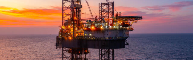 Do Offshore Oil Rigs Float? Here's How They Stay In Place