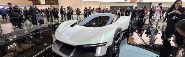 I Saw Xiaomi's Wild Hypercar Up Close and It's Pure Video Game Bliss