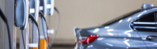 How Long Do Electric Vehicle Batteries Last Vs. Gas Cars?